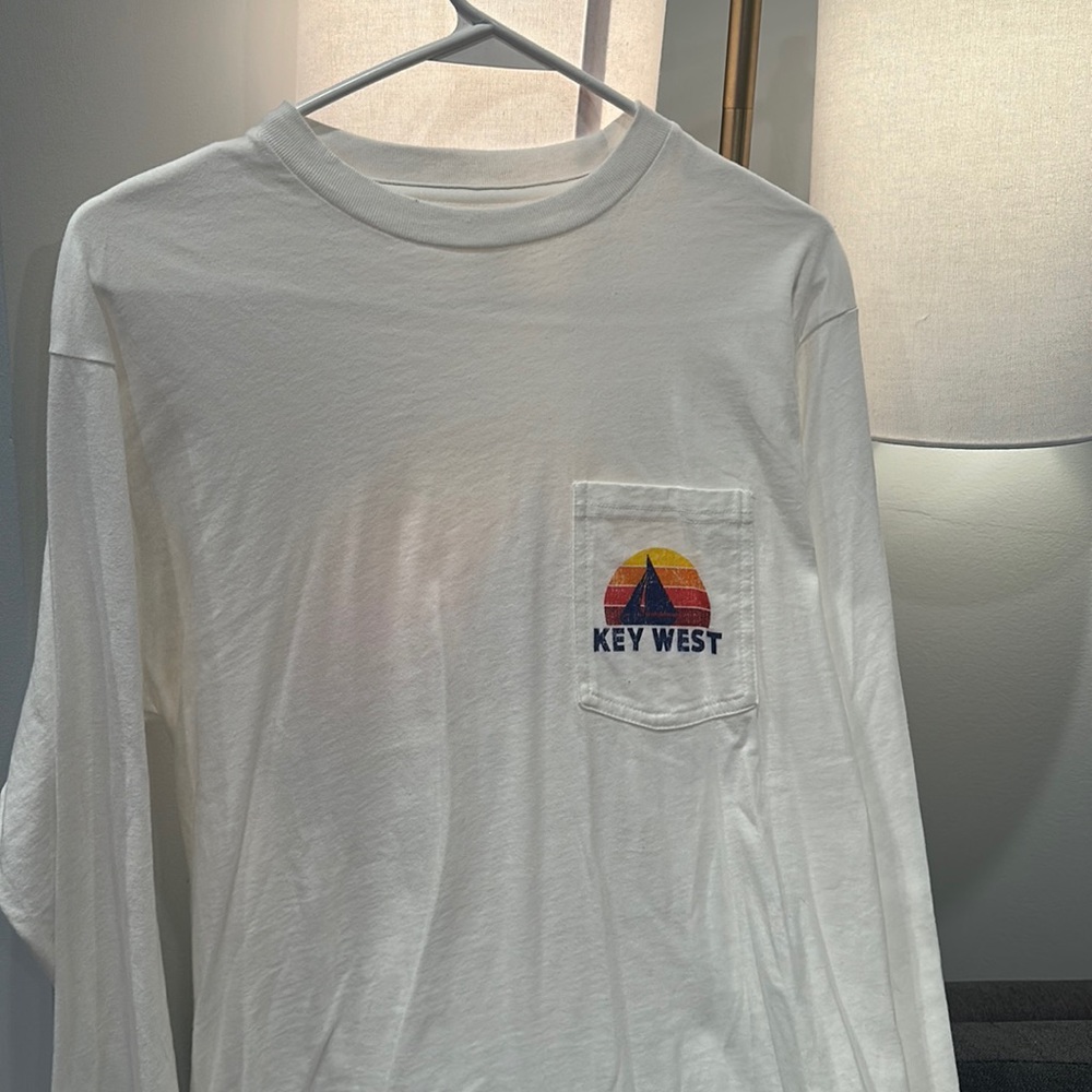 Super cute Key West shirt that’s beach and fun!